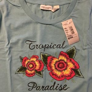 Brand New Women’s AE Tropical Paradise T-shirt